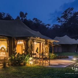 Tiarasa Escapes Glamping Resort โรงแรมในบูกิตติงกี