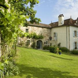 Domaine de la Piale، فندق في Fons