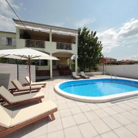 HACIENDA MIA excellent, Hotel in Zadar