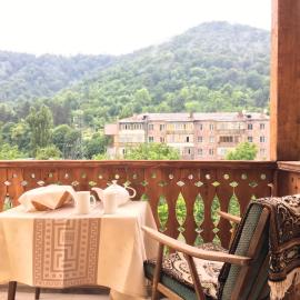 Areguni Guest House