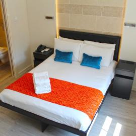25 Paddington Hotel