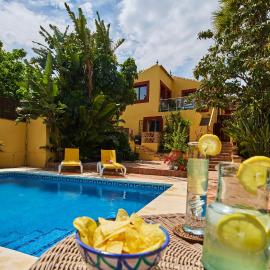 Finca Fenix Apartments with Pool in Álora