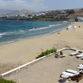 MARKOS BEACH rooms & studios