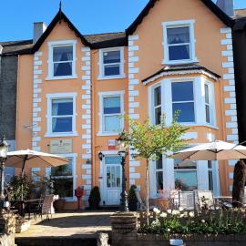 Min y Don Guest House, hotel in Llanfairfechan