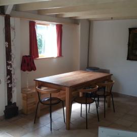 studio-appartement in paardenstal, hotel in Colijnsplaat