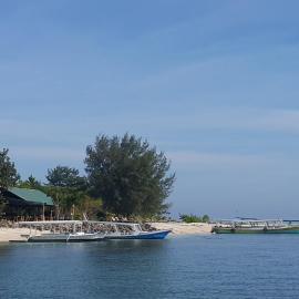 Ana Warung & Bungalows