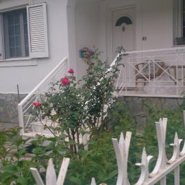 ELENI'S VILLAGE RELAXATION HOME, hotel in Edipsos