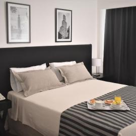 Grand King Hotel, hotel u Buenos Airesu