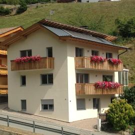 Apartment Welscher، فندق في نوفا ليفانتي