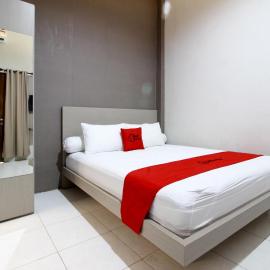 RedDoorz Plus near UPN Jogjakarta 2