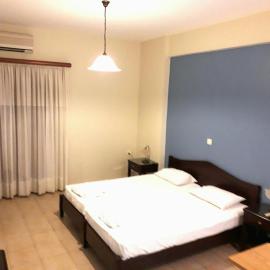 Sirius Hotel, hotel in Finikounta