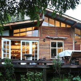 Boutique Vintage Forest Cabin، فندق في ستورمزريفير