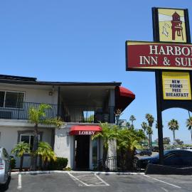 Harbor Inn & Suites Oceanside Marina Camp Pendleton, hotel di Oceanside