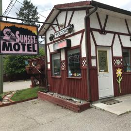 Sunset Motel, hotel in Radium Hot Springs