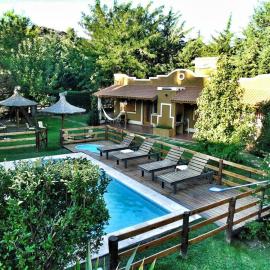 Complejo Retana, khách sạn ở Potrero de los Funes