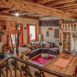 The Dragon Barn - Studio, hotel i Ascou