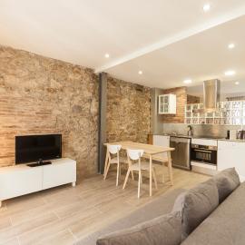 Lets Holidays NICE LOFT IN THE CENTER OF TOSSA