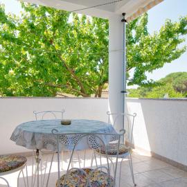 Apartment Maja, hotel a Štinjan
