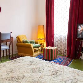 46FM : Montauban Guest House, hotel in Montauban