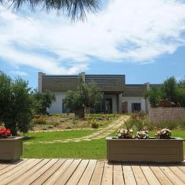 Meli Seaside Villas، فندق في Khránoi