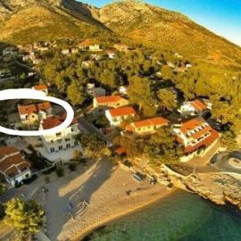 Ana Exclusive Apartments, hotel in Jelsa