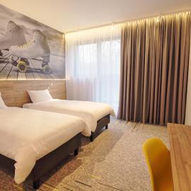 Active Hotel, מלון בורוצלב