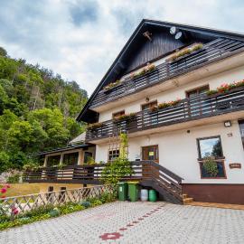 Bed & Breakfast Hisa Resje, hotel v Bohinju