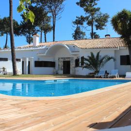 Corroios में, होटल Villa near Beach & Lisbon