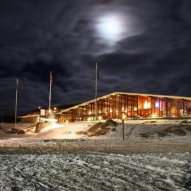 The Man from Snowy River Hotel, hótel í Perisher Valley