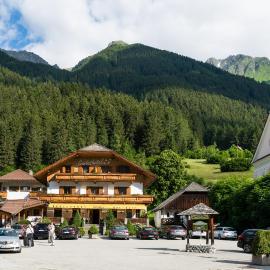 Santeshotel, hotel in Anterselva di Mezzo