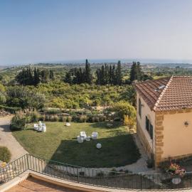 Villa La Lumia B&B Suites & Apartments, hotel en Agrigento