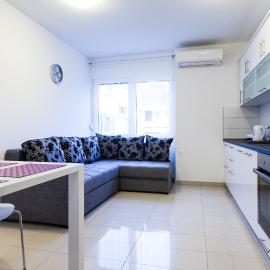 Apartments Kalelarga