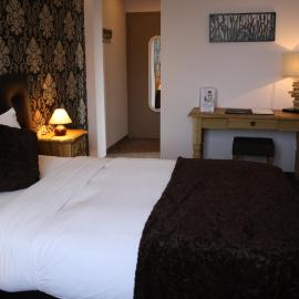 Hotel de la Gare, hotelli kohteessa Monthey