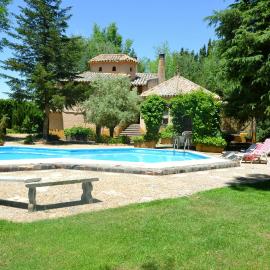 Chalet rural en La Mancha con jardin y piscina privados, Hotel in Tomelloso