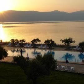 Europa Beach Hotel, hotell i Galaxídi
