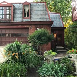 Vineyard Mansion Carriage House