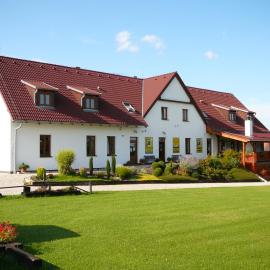 Penzion Praktik Krumlov, hotel en Přísečná