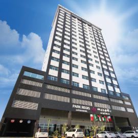 Park Regis Lotus Hotel, готель у місті Манама