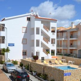 Apartamentos Cabrita, hotel in Olhos de Água