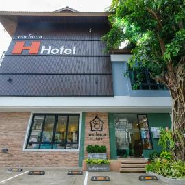 H Hotel Phrasing