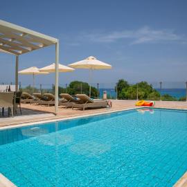 Althea Kalamies Luxury Villas