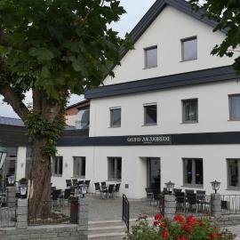 Gasthof Schiefer Zur Zugbrücke, hotel u gradu Bad Kreuzen