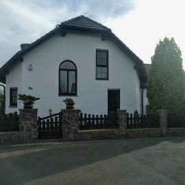 Ferienwohnung mit Terrasse in Grimma, hotel en Grimma