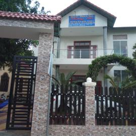 Khách sạn Mộng An – hotel w mieście Vinh Hy Bay