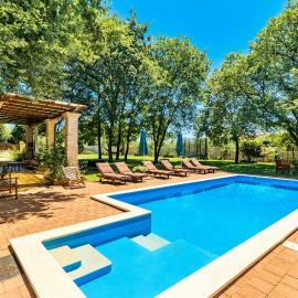 Holiday Home Sarita, hotel Šišanban
