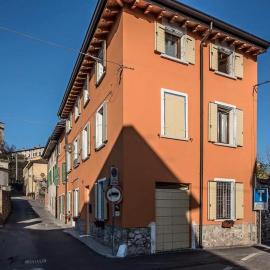 B&B AL VICOLO DI MEZZO, hotel in Monzambano