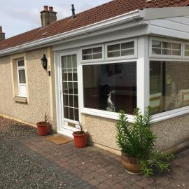 Pippin, Tranquil Scottish Cottage with Hot Tub, hotel u gradu Airdrie