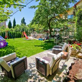 Villas Sequoia, hotel in Golden Sands