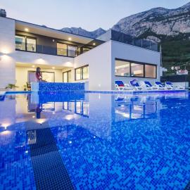 Villa Lacus