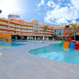 Advise Hotels Reina، فندق في فيرا